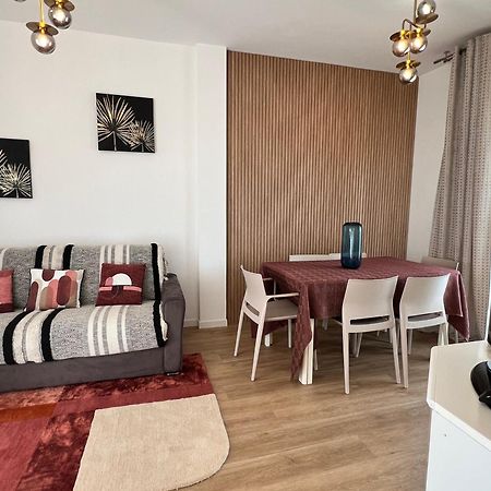 리도 디 예솔로 Blue Moon Penthouse 아파트 외부 사진